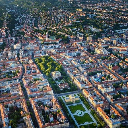 Meridian Zagreb Luaran gambar