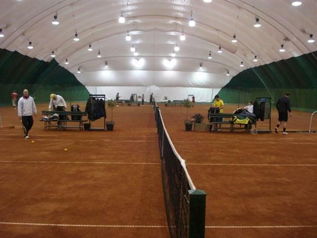 Meridian Zagreb Luaran gambar